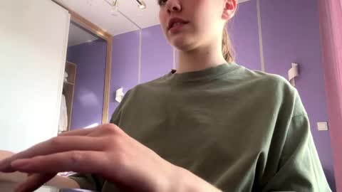 Lina online show from March 26, 9:46 am