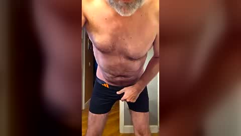 joe33966 online show from July 2, 10:38 am