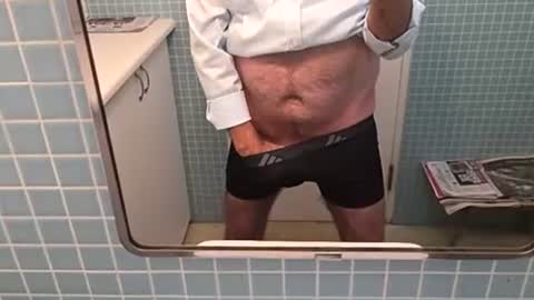 joe33966 online show from August 4, 9:01 pm