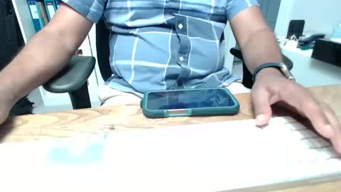 joe765shades online show from June 1, 3:04 pm