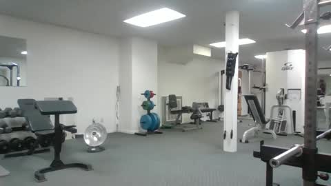 joe_smith5679 online show from May 20, 8:43 pm