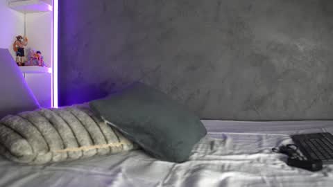 joe_steel1 online show from August 2, 9:55 pm