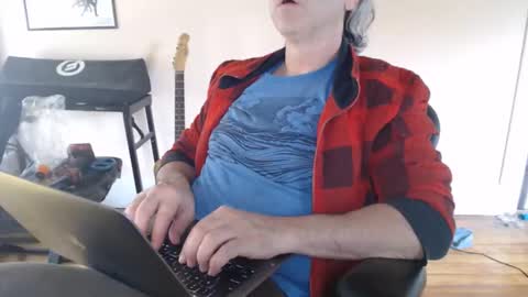joebo7575 online show from May 23, 6:00 pm