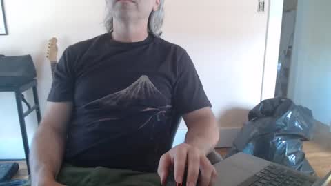 joebo7575 online show from June 6, 3:18 pm