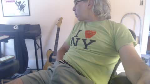 joebo7575 online show from July 5, 9:51 pm