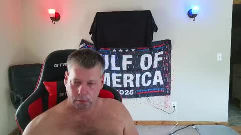 joejoe__ online show from July 31, 4:02 pm