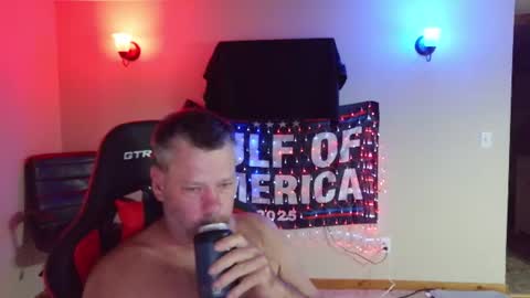 joejoe__ online show from August 3, 9:49 am