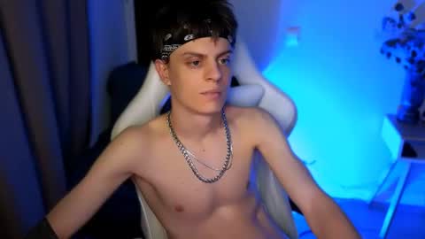 JOELXLANE online show from August 2, 9:11 pm