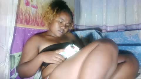 joenah012 online show from August 11, 12:18 pm