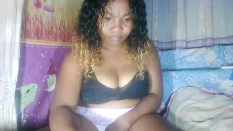 joenah012 online show from August 13, 8:06 am