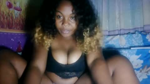 joenah012 online show from August 13, 3:48 pm