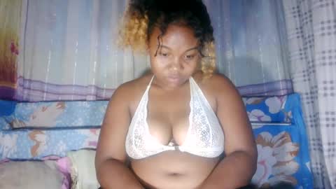 joenah012 online show from August 14, 12:42 pm
