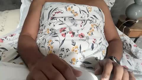 joeshades online show from April 12, 10:49 am