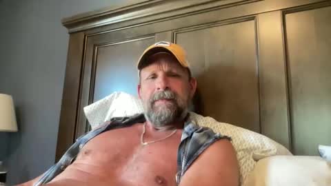 joestros online show from June 10, 8:26 pm
