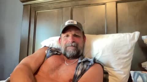 joestros online show from July 15, 8:54 pm