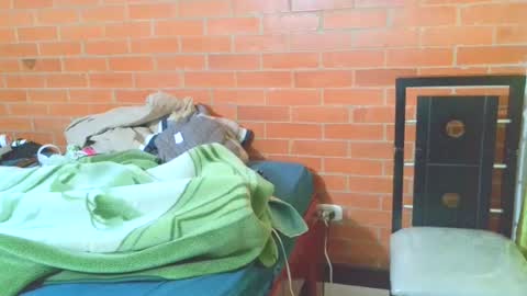 johan70nsexy online show from August 14, 5:49 pm