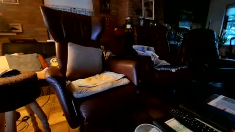 johan7 heet online show from August 8, 7:14 pm