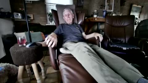 johan7 heet online show from August 11, 6:54 pm