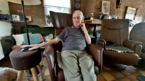 johan7 heet online show from August 12, 5:04 pm