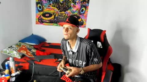 johan_and_antonella online show from August 15, 4:49 am