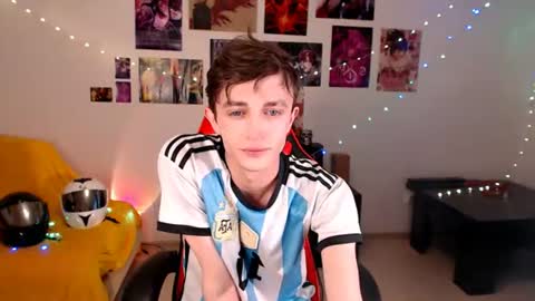 john_winx online show from June 29, 3:04 pm
