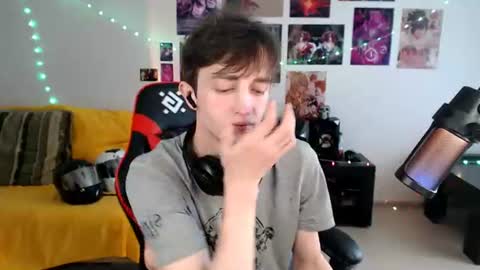 john_winx online show from July 3, 6:26 am
