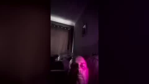 johnboybrown1980 online show from July 26, 4:06 am