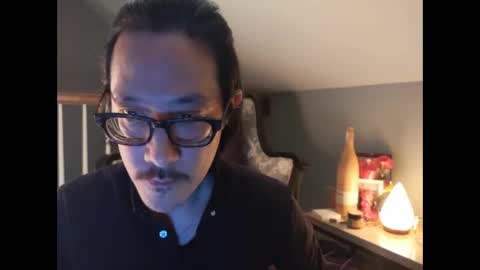 Johnee online show from April 19, 7:07 am