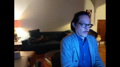 Johnee online show from April 30, 9:56 am