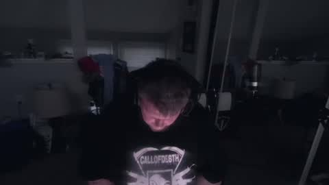 johnfernandez784 online show from June 23, 9:43 am