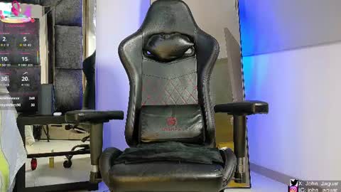 johnjaguar  online show from August 7, 11:38 pm