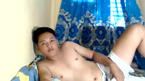 johnny_bigcock69 online show from June 30, 3:18 am