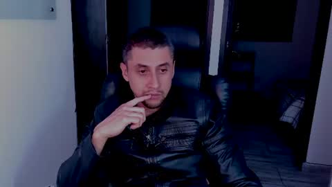 Johnny online show from June 16, 2:54 am