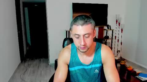 Johnny online show from August 5, 1:58 am