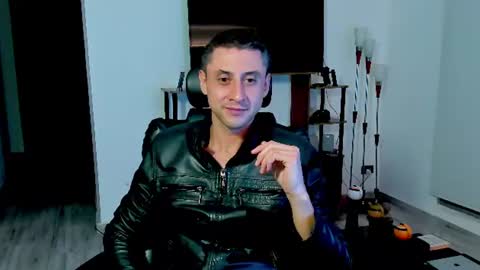 Johnny online show from August 9, 2:12 am