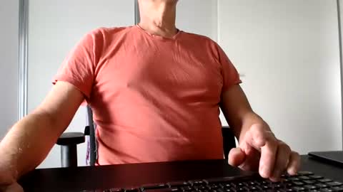 Johnny Walker13 online show from September 4, 8:29 am