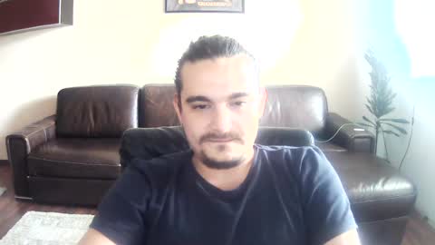 johnnybravovici online show from July 3, 11:12 am