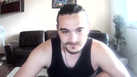 johnnybravovici online show from July 4, 1:13 pm