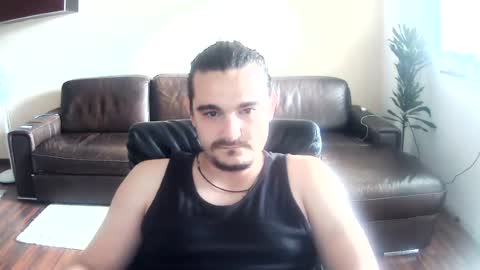 johnnybravovici online show from July 4, 2:19 pm