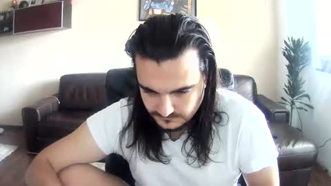 johnnybravovici online show from July 5, 11:24 am