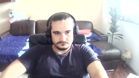 johnnybravovici online show from July 16, 8:04 am