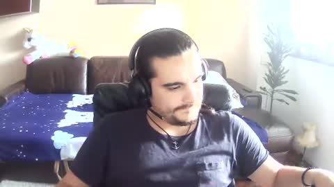 johnnybravovici online show from July 16, 11:22 am