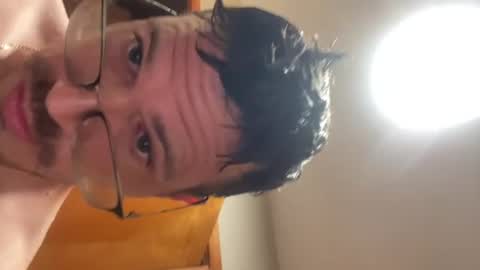 johnnyells5 online show from August 13, 9:51 pm