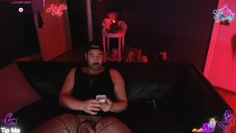 Johnny from Space online show from June 6, 11:43 pm