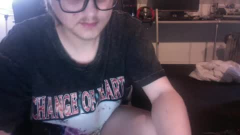 johnnygte online show from July 19, 6:43 pm