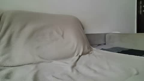 JohnnyRae online show from August 11, 3:36 pm