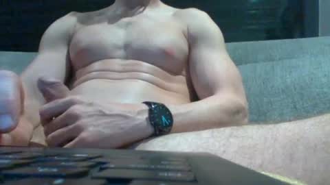 johnnysins21cm online show from August 13, 9:51 pm