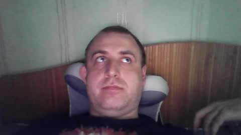 johnoreon online show from August 9, 9:43 am