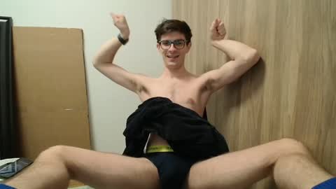 johnresmain online show from May 23, 3:42 am