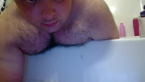johnsmithapples346 online show from June 12, 1:45 am